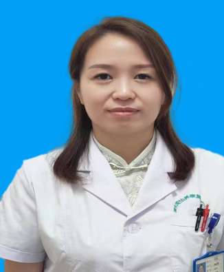 李薇